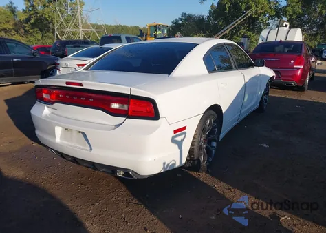 2014 Dodge Charger Se z USA, uszkodzony, nr VIN 2C3CDXBG8EH326169
